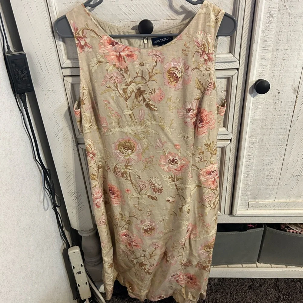 Ann Taylor floral dress - Picture 1 of 4